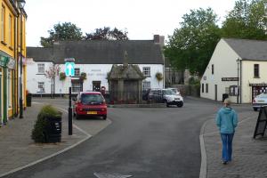 The Square, Magor